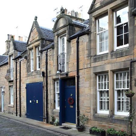 Apartmán Quiet Ground Floor Mews Flat And Parking EDI Exteriér fotografie