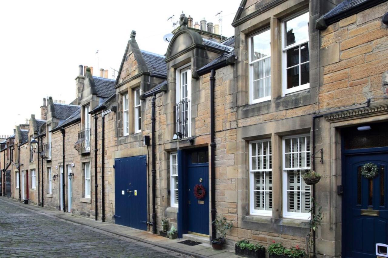 Apartmán Quiet Ground Floor Mews Flat And Parking EDI Exteriér fotografie